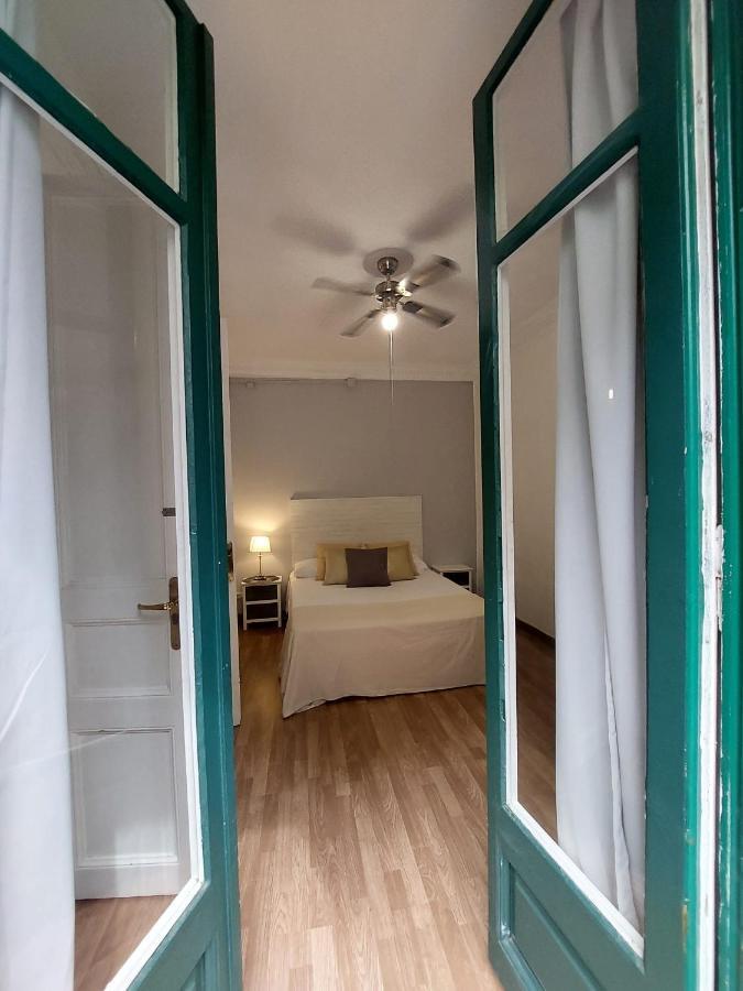 Alani Montjuic Hostel Barcelona Ngoại thất bức ảnh